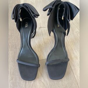 Zara Elegant Black Heels with Bow Accent